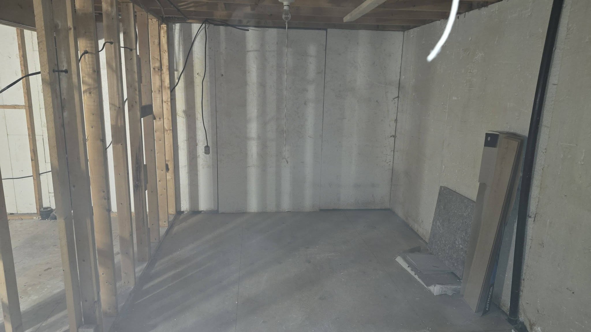 Sous-sol brut avant travaux